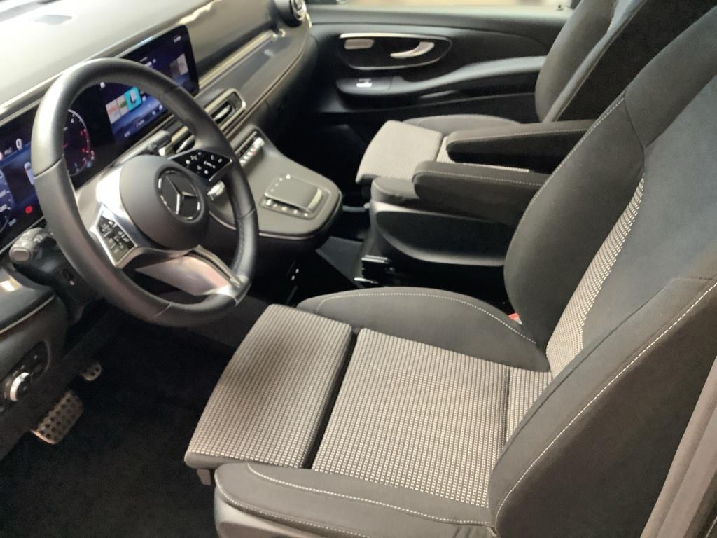 Mercedes-Benz V 220d STYLE Distronic/360°/MultiBeam/AHK2.5T Mercedes-Benz V 220d STYLE Distronic/360°/MultiBeam/AHK2.5T