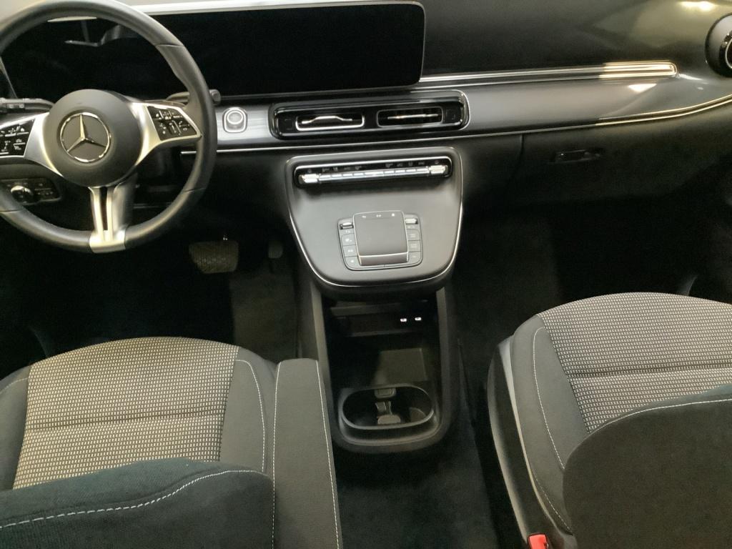 Mercedes-Benz V 250d Lang Distronic/Widescreen Cockpit Mercedes-Benz V 250d Lang Distronic/Widescreen Cockpit