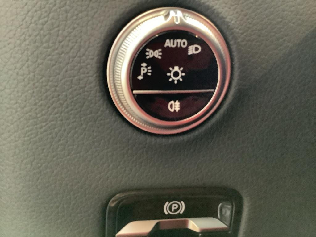 Mercedes-Benz GLC 220 d 4MATIC AMG+19+DIGITAL LIGHT+PARK-PAK. Mercedes-Benz GLC 220 d 4MATIC AMG+19+DIGITAL LIGHT+PARK-PAK.