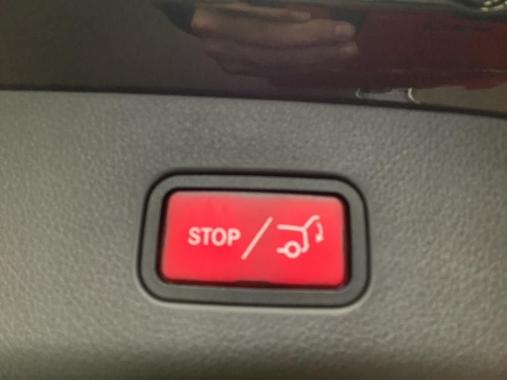 Mercedes-Benz GLC 220 d 4MATIC AMG+19+DIGITAL LIGHT+PARK-PAK. Mercedes-Benz GLC 220 d 4MATIC AMG+19+DIGITAL LIGHT+PARK-PAK.