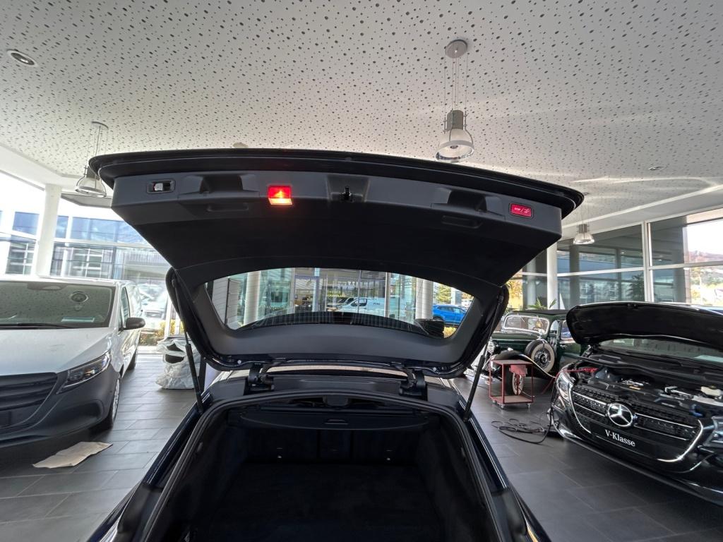 Mercedes-Benz E 300 de 4M T AMG/9G/LED/Kamera/Distronic/AHK/ Mercedes-Benz E 300 de 4M T AMG/9G/LED/Kamera/Distronic/AHK/