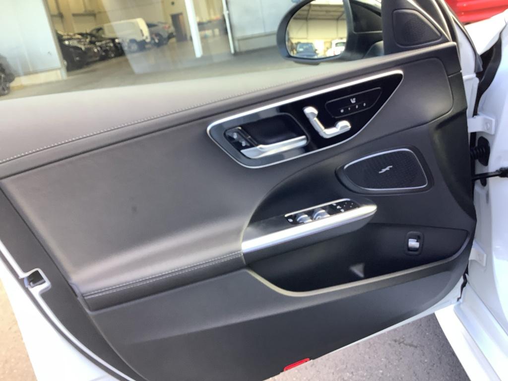 Mercedes-Benz C 180 ++AMG+NIGHT+9G-TRONIC+LED+MBUX+THERMATIC++ Mercedes-Benz C 180 ++AMG+NIGHT+9G-TRONIC+LED+MBUX+THERMATIC++