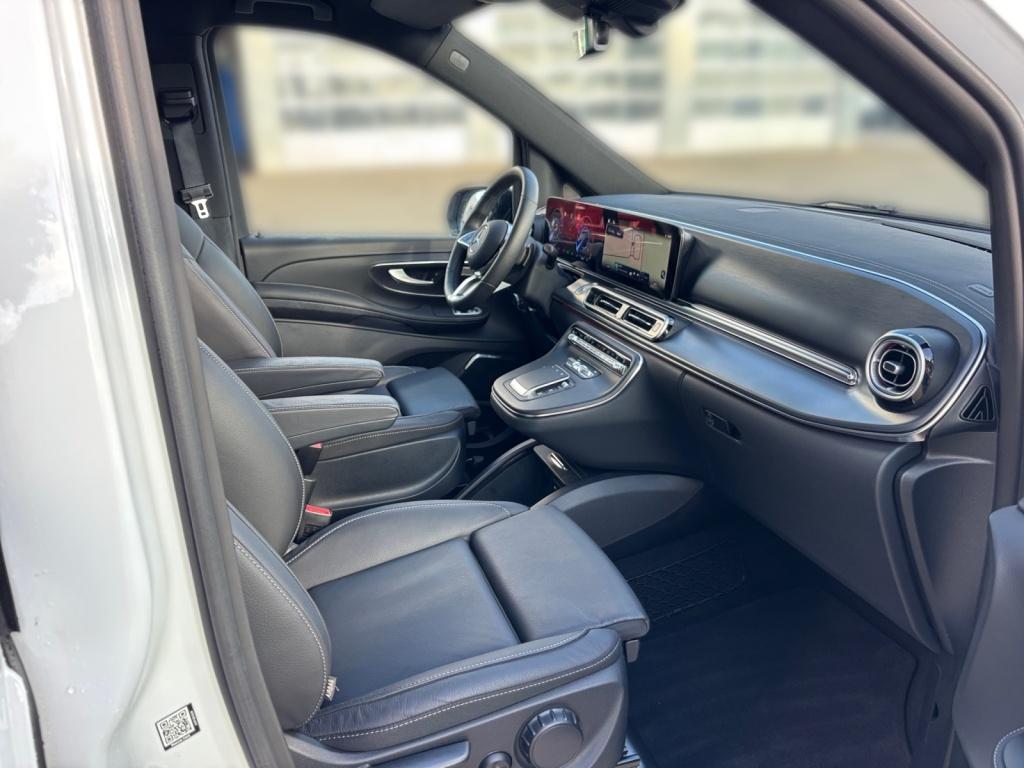 Mercedes-Benz EQV 300 AVANTGARDE AIRMATIC+LEDER Mercedes-Benz EQV 300 AVANTGARDE AIRMATIC+LEDER