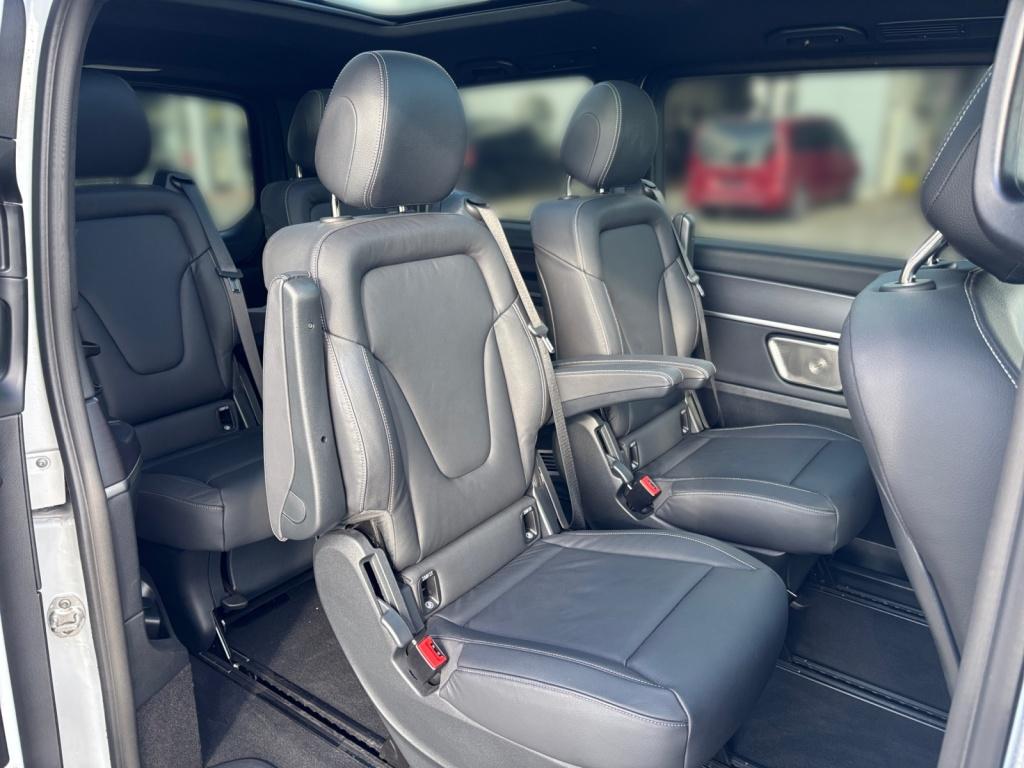 Mercedes-Benz EQV 300 AVANTGARDE AIRMATIC+LEDER Mercedes-Benz EQV 300 AVANTGARDE AIRMATIC+LEDER