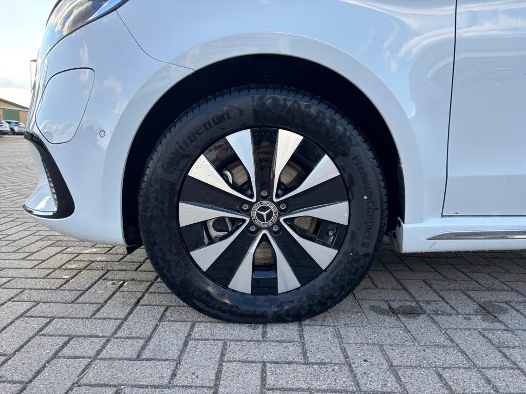 Mercedes-Benz EQV 300 AVANTGARDE AIRMATIC+LEDER Mercedes-Benz EQV 300 AVANTGARDE AIRMATIC+LEDER