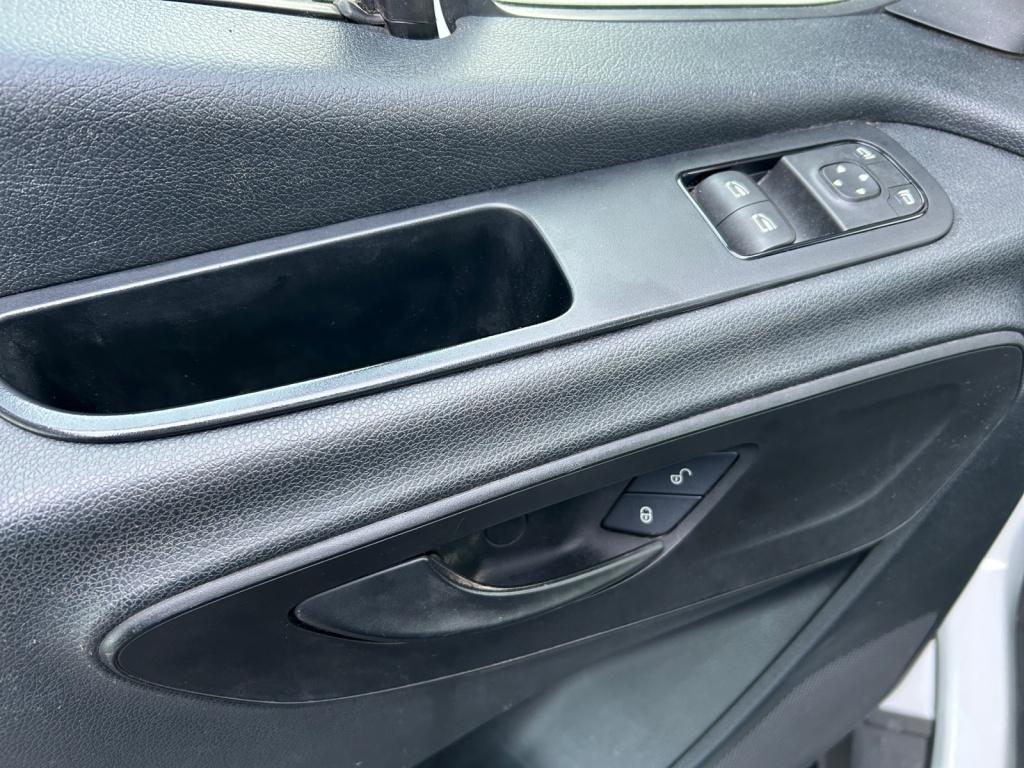 Mercedes-Benz Sprinter 214 CDI Doka Pritsche MBUX+AHK+Klima Mercedes-Benz Sprinter 214 CDI Doka Pritsche MBUX+AHK+Klima