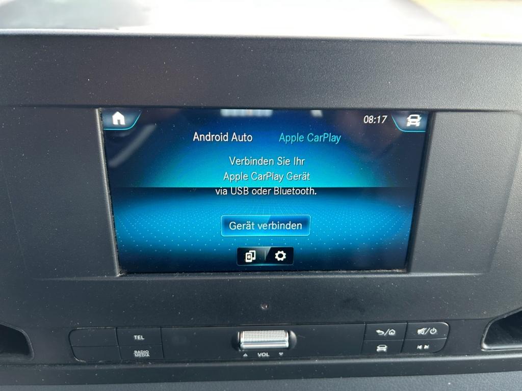 Mercedes-Benz Sprinter 214 CDI Doka Pritsche MBUX+AHK+Klima Mercedes-Benz Sprinter 214 CDI Doka Pritsche MBUX+AHK+Klima