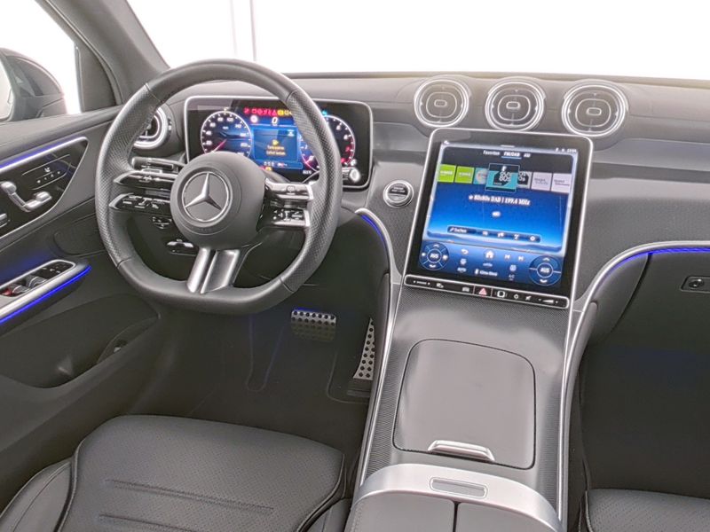 Mercedes-Benz GLC 200 4MATIC Coupé AMG Advanced Plus, AHV Mercedes-Benz GLC 200 4MATIC Coupé AMG Advanced Plus, AHV