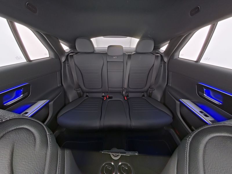 Mercedes-Benz GLC 200 4MATIC Coupé AMG Advanced Plus, AHV Mercedes-Benz GLC 200 4MATIC Coupé AMG Advanced Plus, AHV