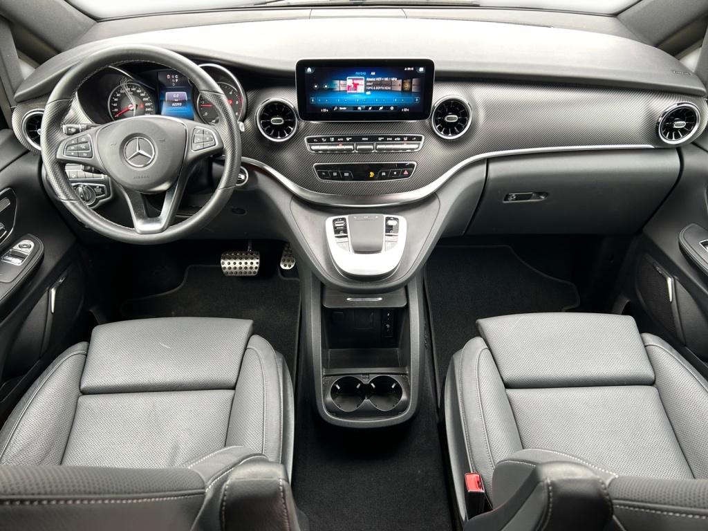 Mercedes-Benz V 300 d 4MATIC AVANTGARDE EDITION AMG TOP Mercedes-Benz V 300 d 4MATIC AVANTGARDE EDITION AMG TOP