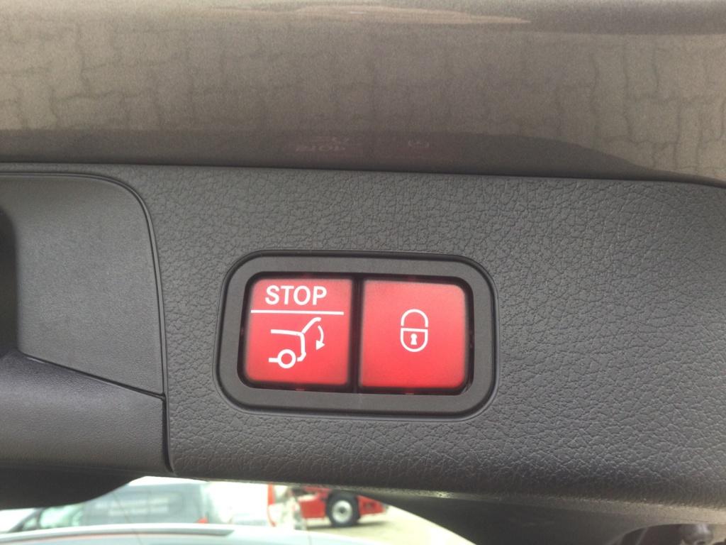 Mercedes-Benz Vito 119 CDI Mixto Extralang STHZG+LED+Klima+AHK Mercedes-Benz Vito 119 CDI Mixto Extralang STHZG+LED+Klima+AHK