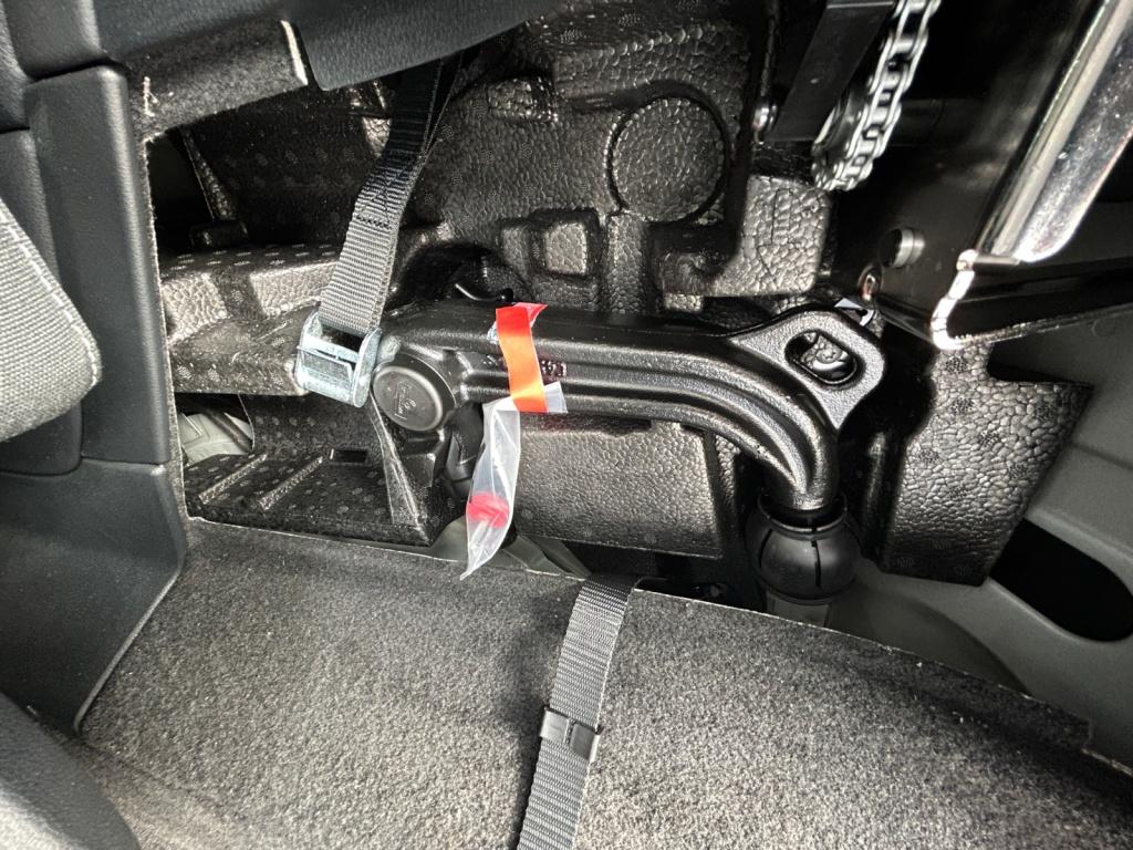 Mercedes-Benz V 220 d STYLE Kompakt 9GT+AHK+DISTR+KAMERA+LED Mercedes-Benz V 220 d STYLE Kompakt 9GT+AHK+DISTR+KAMERA+LED