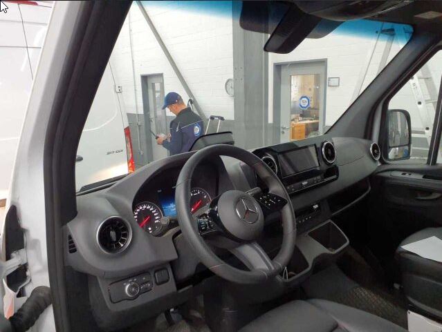 Mercedes-Benz Sprinter 319 CDI Kasten PRO HD 9GT+KLIMA+AHK+KAMERA Mercedes-Benz Sprinter 319 CDI Kasten PRO HD 9GT+KLIMA+AHK+KAMERA