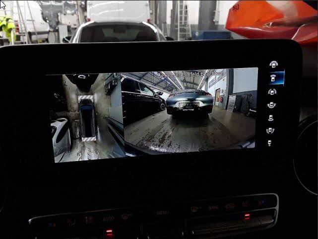 Mercedes-Benz V 300 d 4MATIC AVANTGARDE AMG Top Ausstattung Mercedes-Benz V 300 d 4MATIC AVANTGARDE AMG Top Ausstattung