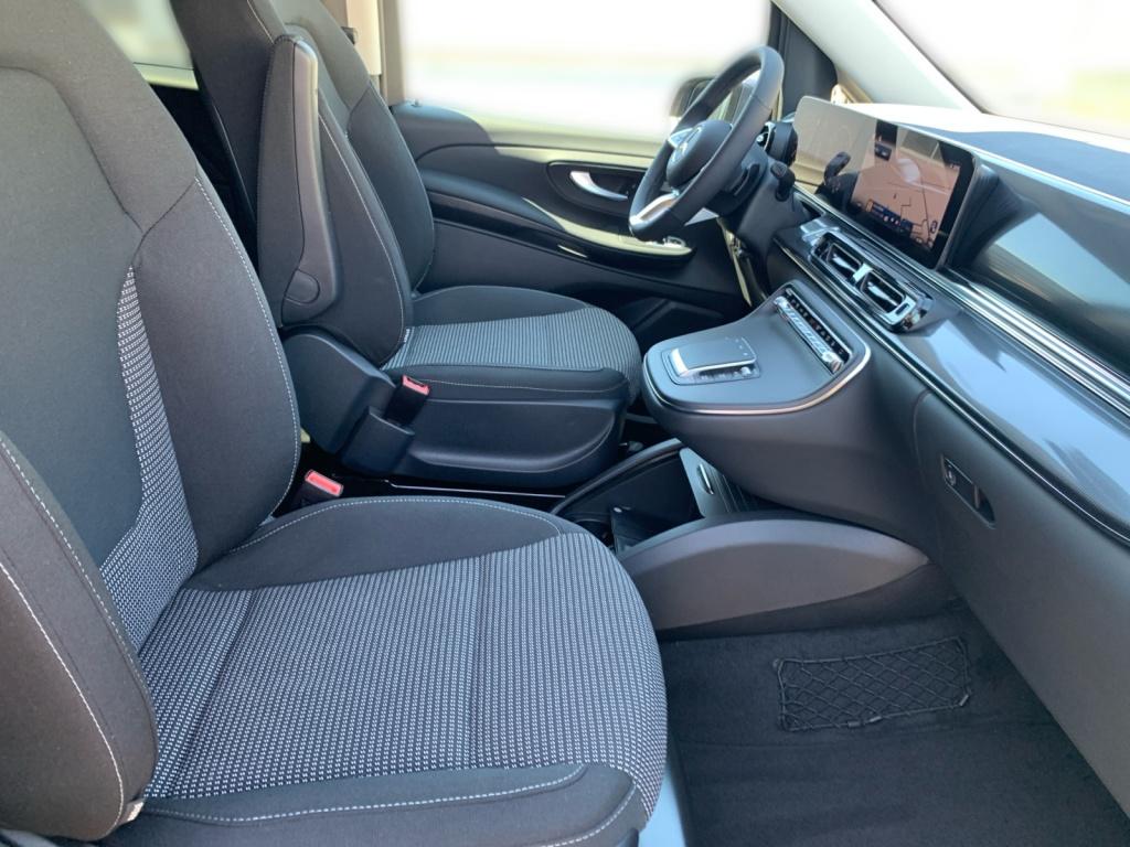 Mercedes-Benz V 250 d Lang MBUX+AHK+STHZG Mercedes-Benz V 250 d Lang MBUX+AHK+STHZG