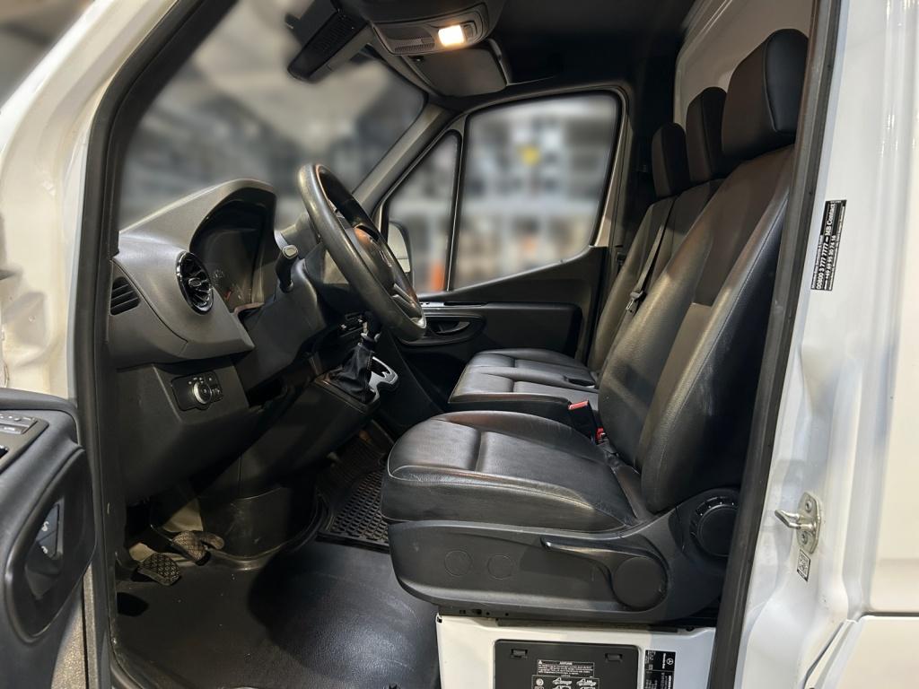 Mercedes-Benz Sprinter 211 CDI Pritsche Kompakt KLIMA+STHZG Mercedes-Benz Sprinter 211 CDI Pritsche Kompakt KLIMA+STHZG