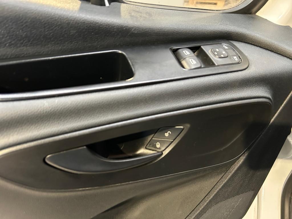 Mercedes-Benz Sprinter 211 CDI Pritsche Kompakt KLIMA+STHZG Mercedes-Benz Sprinter 211 CDI Pritsche Kompakt KLIMA+STHZG