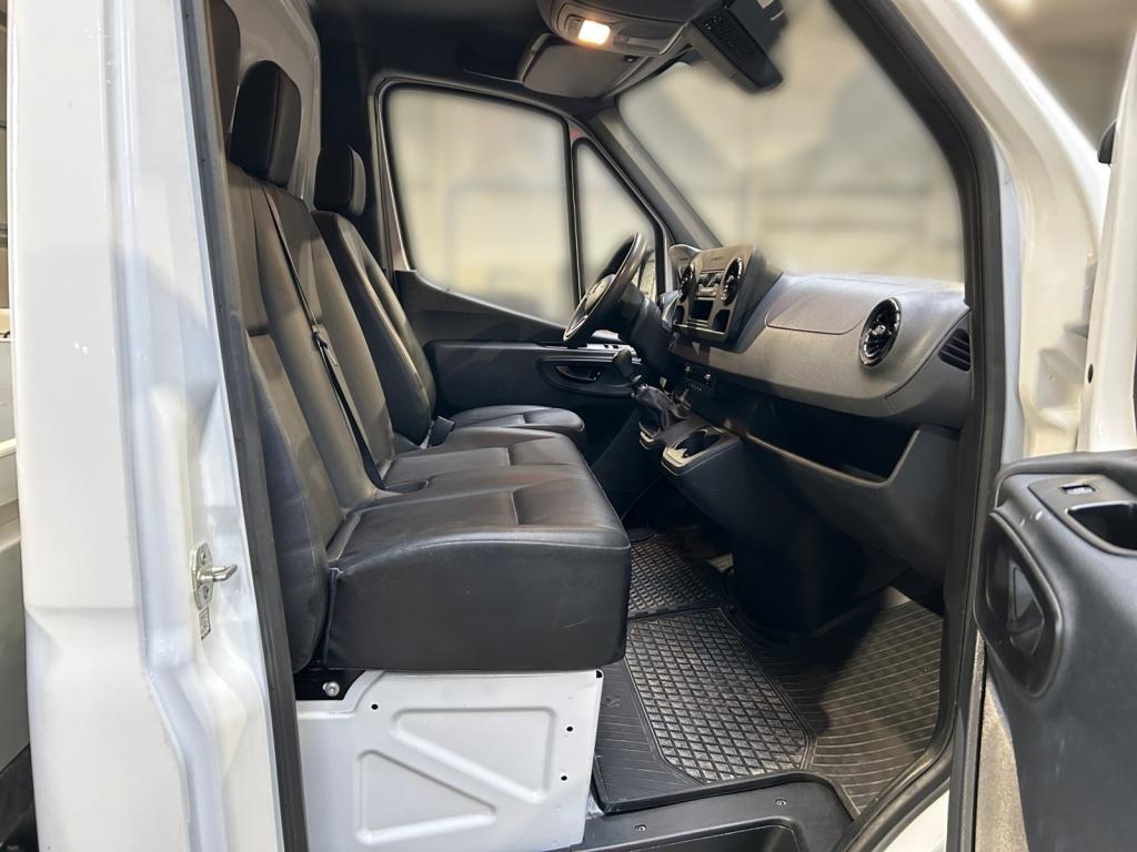 Mercedes-Benz Sprinter 211 CDI Pritsche Kompakt KLIMA+STHZG Mercedes-Benz Sprinter 211 CDI Pritsche Kompakt KLIMA+STHZG
