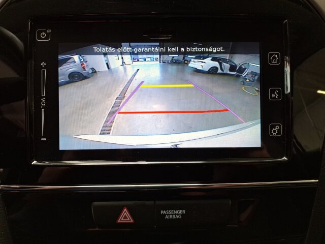 Suzuki Vitara 1.4 HYBRID Comfort Klimaautomatik Allwetter Suzuki Vitara 1.4 HYBRID Comfort Klimaautomatik Allwetter