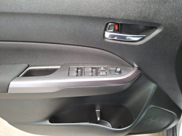 Suzuki Vitara 1.4 HYBRID Comfort Klimaautomatik Allwetter Suzuki Vitara 1.4 HYBRID Comfort Klimaautomatik Allwetter