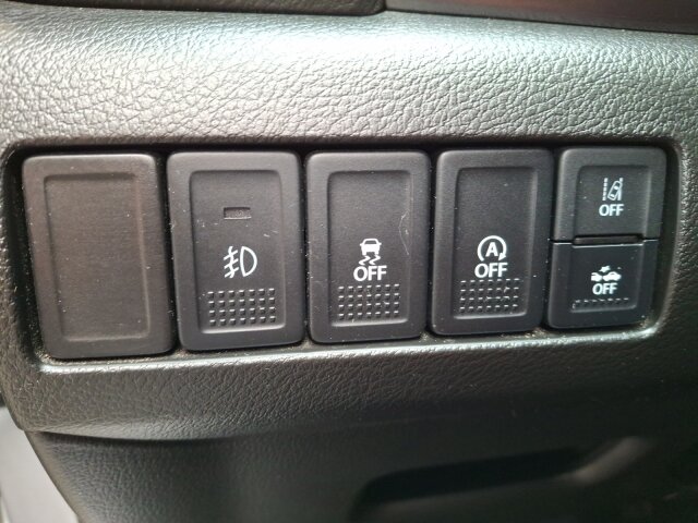 Suzuki Vitara 1.4 HYBRID Comfort Klimaautomatik Allwetter Suzuki Vitara 1.4 HYBRID Comfort Klimaautomatik Allwetter