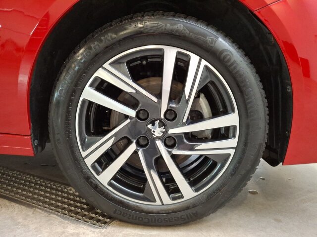 Peugeot 208 Allure Pack 100 EAT8 +Klima+SHZ+Kamera+ Peugeot 208 Allure Pack 100 EAT8 +Klima+SHZ+Kamera+