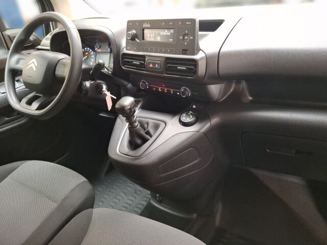 Citroën Berlingo 1.2PureTech 110 Klima/el.Sp/ Grip & Go Citroën Berlingo 1.2PureTech 110 Klima/el.Sp/ Grip & Go