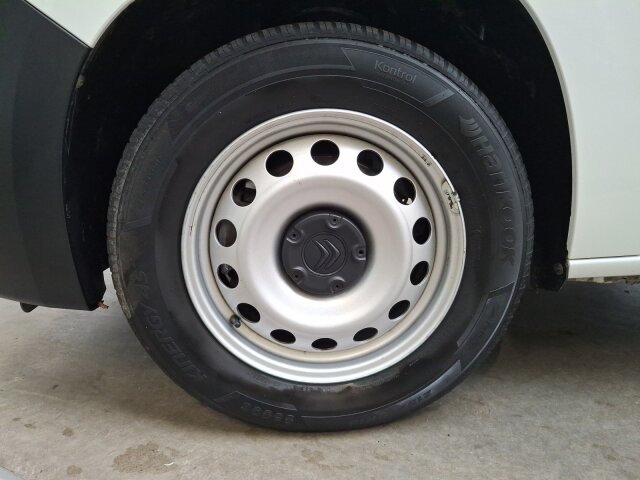 Citroën Berlingo 1.2PureTech 110 Klima/el.Sp/ Grip & Go Citroën Berlingo 1.2PureTech 110 Klima/el.Sp/ Grip & Go