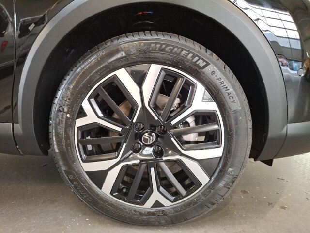 Citroën C4 MAX 130 AT8 +Navi+Pano-Dach+360°Kamera+ Citroën C4 MAX 130 AT8 +Navi+Pano-Dach+360°Kamera+