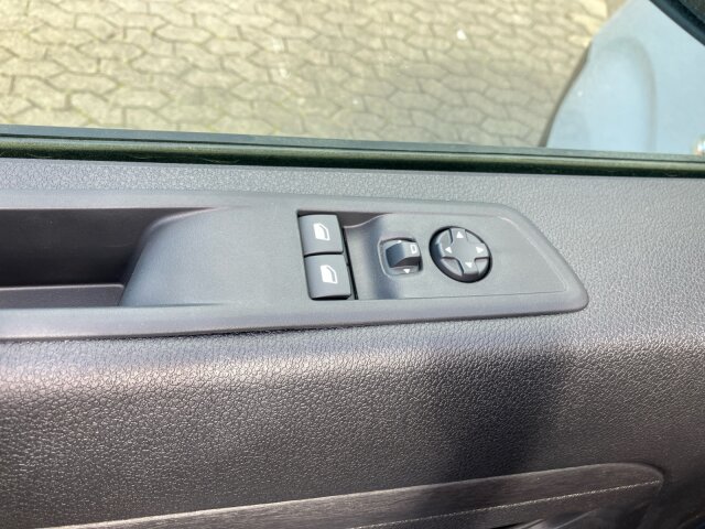 Opel Vivaro 2.0 D L erhöhte Nutzlast AHZV Opel Vivaro 2.0 D L erhöhte Nutzlast AHZV