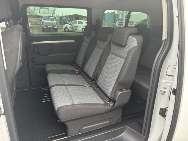 Citroën Spacetourer Plus XL BH 180 AT +LED+Kamera+AHK+ Citroën Spacetourer Plus XL BH 180 AT +LED+Kamera+AHK+