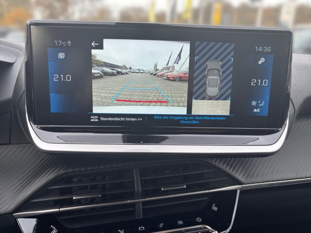 Peugeot 2008 Allure Pack 130 +Kamera+Navi+SHZ+LED+ Peugeot 2008 Allure Pack 130 +Kamera+Navi+SHZ+LED+