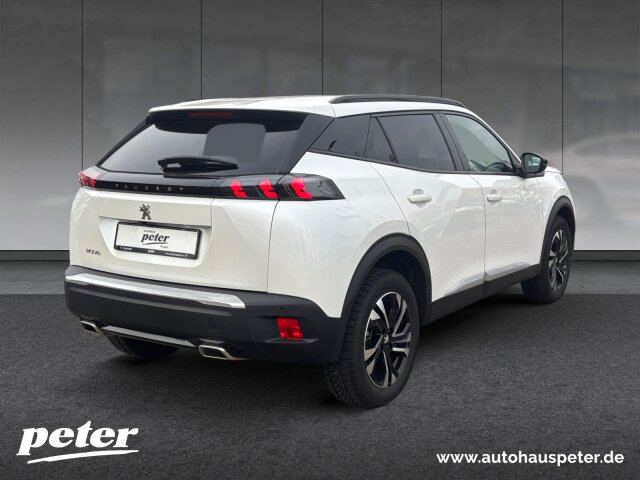 Peugeot 2008 Allure Pack 130 +Kamera+Navi+SHZ+LED+ Peugeot 2008 Allure Pack 130 +Kamera+Navi+SHZ+LED+