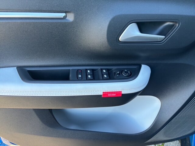 Citroën ë-C3 PLUS 113 44KW/h +11KW OBC+WINTER-Paket+LED Citroën ë-C3 PLUS 113 44KW/h +11KW OBC+WINTER-Paket+LED