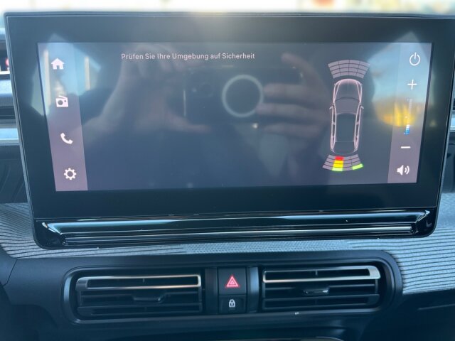 Citroën ë-C3 PLUS 113 44KW/h +11KW OBC+WINTER-Paket+LED Citroën ë-C3 PLUS 113 44KW/h +11KW OBC+WINTER-Paket+LED