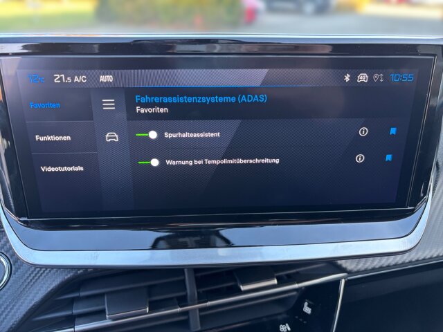 Peugeot E-208 Business 136 11 KW Charger+SHZ+Kamera+EPH Peugeot E-208 Business 136 11 KW Charger+SHZ+Kamera+EPH