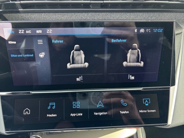 Peugeot 308 Allure 145 +Facelift+Navi+Kamera+Komfort+ Peugeot 308 Allure 145 +Facelift+Navi+Kamera+Komfort+