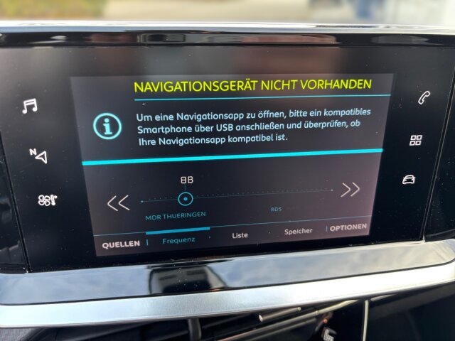 Peugeot e208 136 Active Pack 11 KW Charger+SHZ+EPH Peugeot e208 136 Active Pack 11 KW Charger+SHZ+EPH