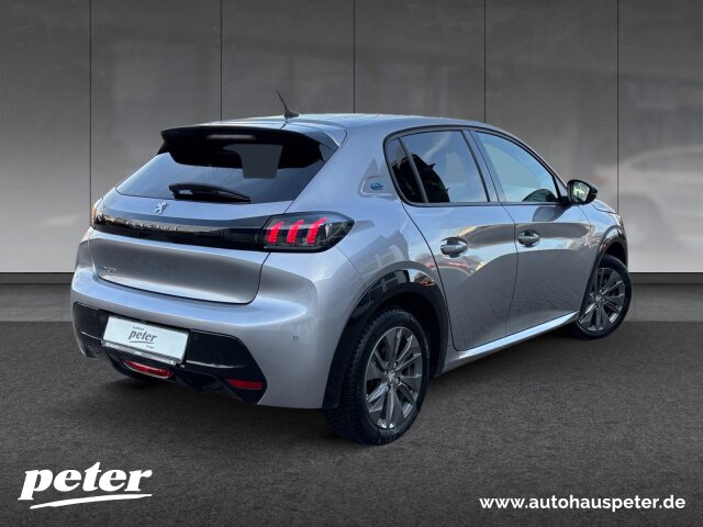 Peugeot e208 136 Allure Pack 11 KW Charger+Navi+SHZ+EPH Peugeot e208 136 Allure Pack 11 KW Charger+Navi+SHZ+EPH