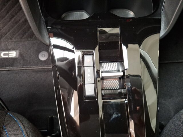 Citroën ë-C3 VAN N1 113PS +OBC-11KW+Navi+GJR+2-Sitze Citroën ë-C3 VAN N1 113PS +OBC-11KW+Navi+GJR+2-Sitze