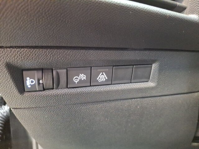 Opel Frontera 1.2 Edition Klima Radio 10 Touchscreen Navi (GW TZ) Opel Frontera 1.2 Edition Klima Radio 10 Touchscreen Navi (GW TZ)