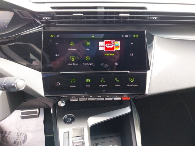 Peugeot 408 GT 145 +360°Kamera+Alcantara+ Peugeot 408 GT 145 +360°Kamera+Alcantara+