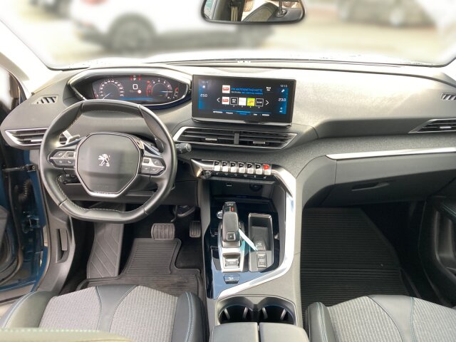 Peugeot 3008 Allure Pack 130 +Kamera+Navi+LED+SHZ+ Peugeot 3008 Allure Pack 130 +Kamera+Navi+LED+SHZ+