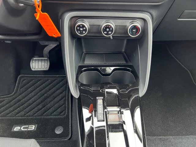 Citroën ë-C3 YOU 113 44KW/h +11KW OBC+Smartphone-Station Citroën ë-C3 YOU 113 44KW/h +11KW OBC+Smartphone-Station