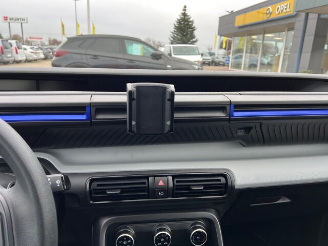 Citroën ë-C3 YOU 113 44KW/h +11KW OBC+Smartphone-Station Citroën ë-C3 YOU 113 44KW/h +11KW OBC+Smartphone-Station